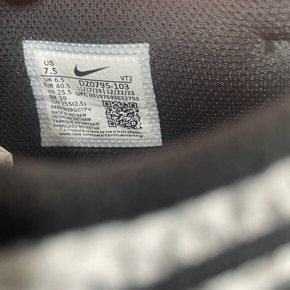 Nike Air Max Excee White University Gold Comfort Women's Mid Soles Sz 7.5 - Picture 13 of 13